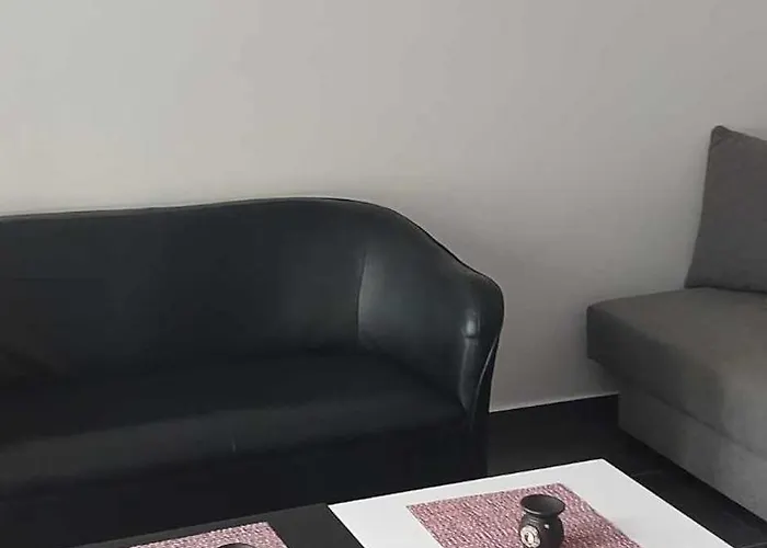 Tsampikas House شقة *