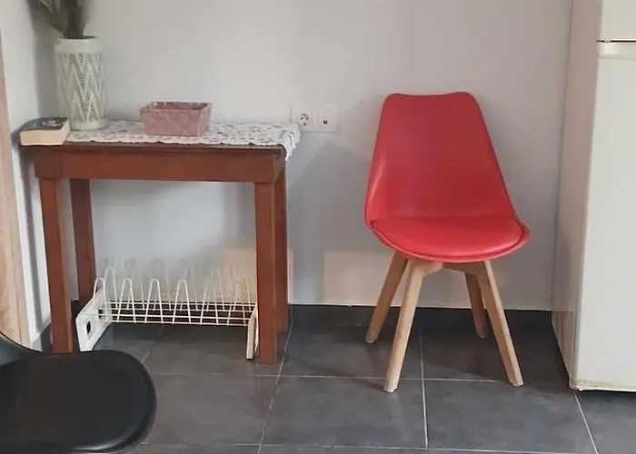 Tsampikas House فاليراكي