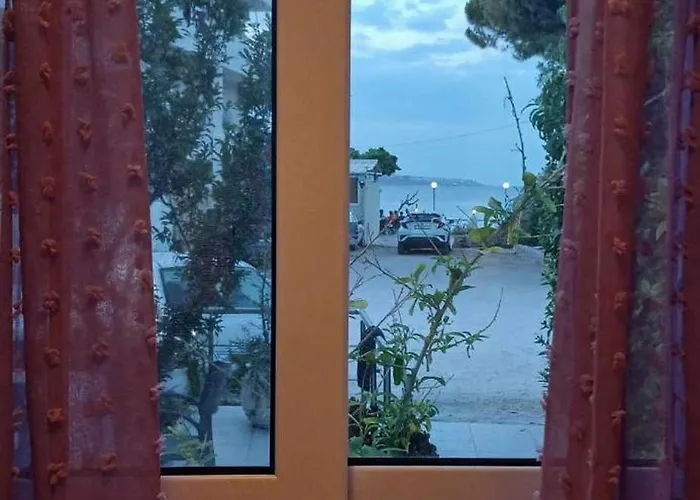 شقة Tsampikas House