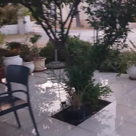 דירה Tsampikas House *